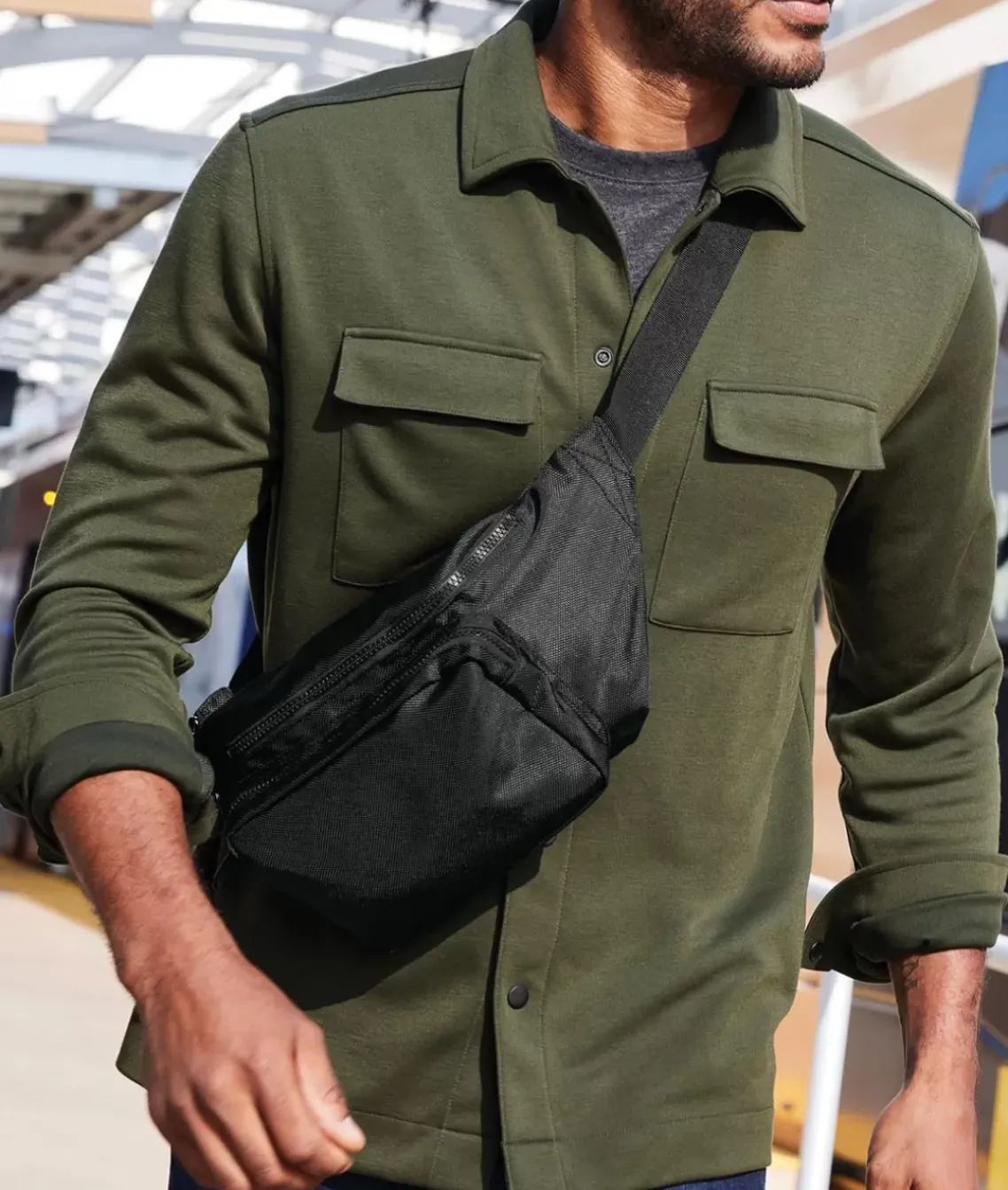 Essential Crossbody Hip Pack