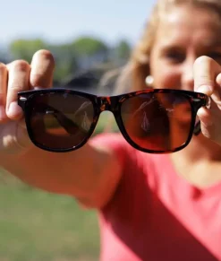 Women'S Classic Retro Sunglasses With Uv Protection, Lifetime Guarantee