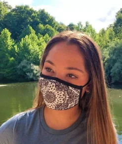 Women'S Ridiculously Soft Bandana Print 2-Layer Face Mask With Adjustable Ear Loops